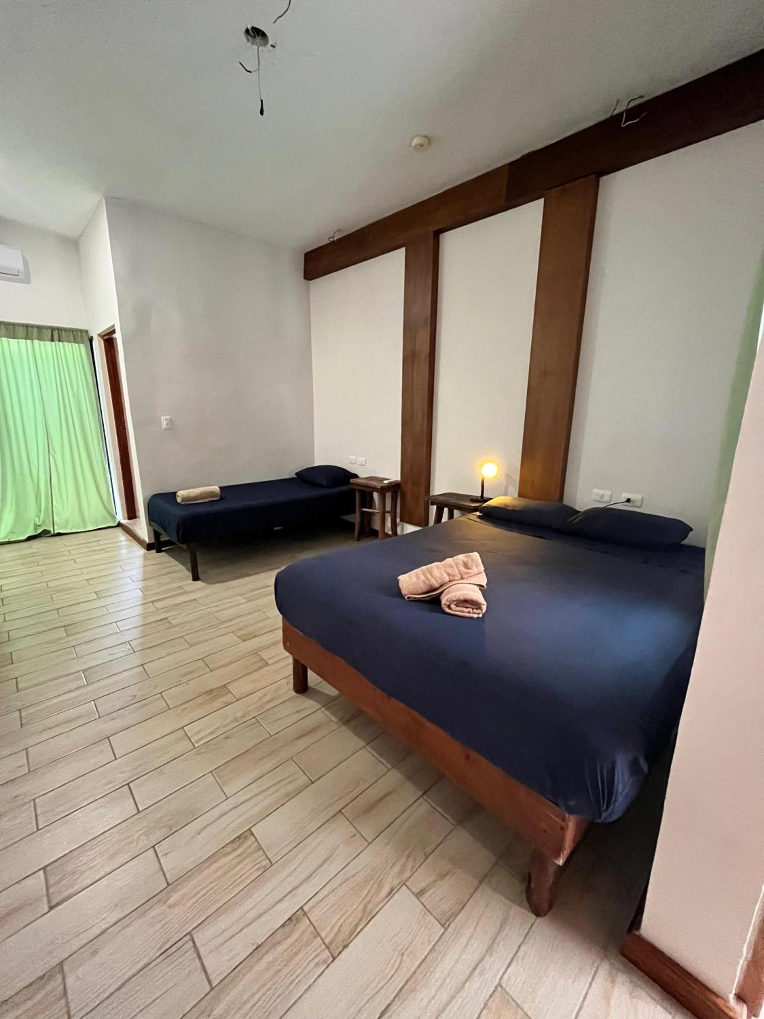 איסלה מוחרס Balu Hotel מראה חיצוני תמונה